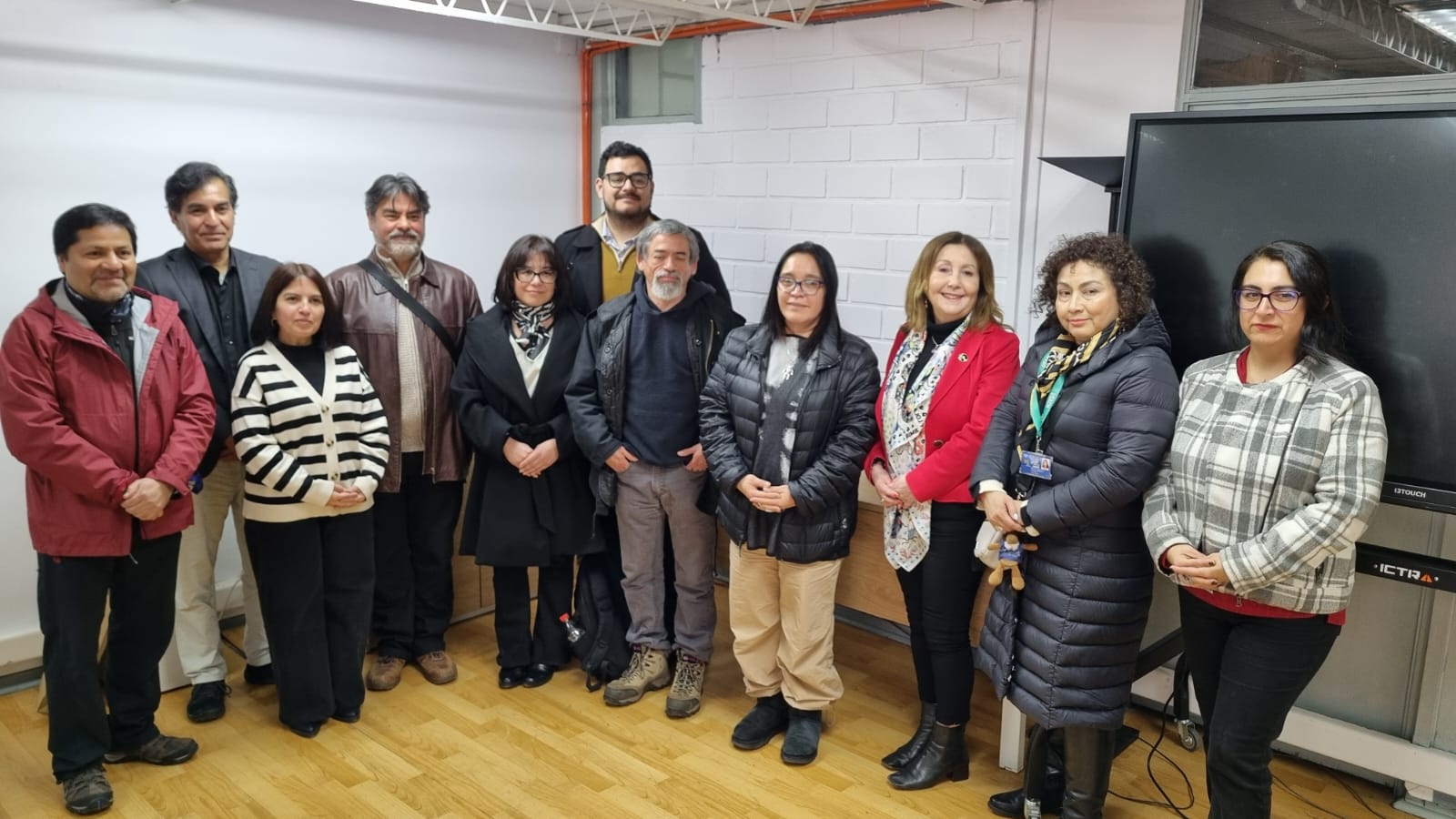 Firma de acuerdo de colaboración académico y científico entre FAHU y Facimed