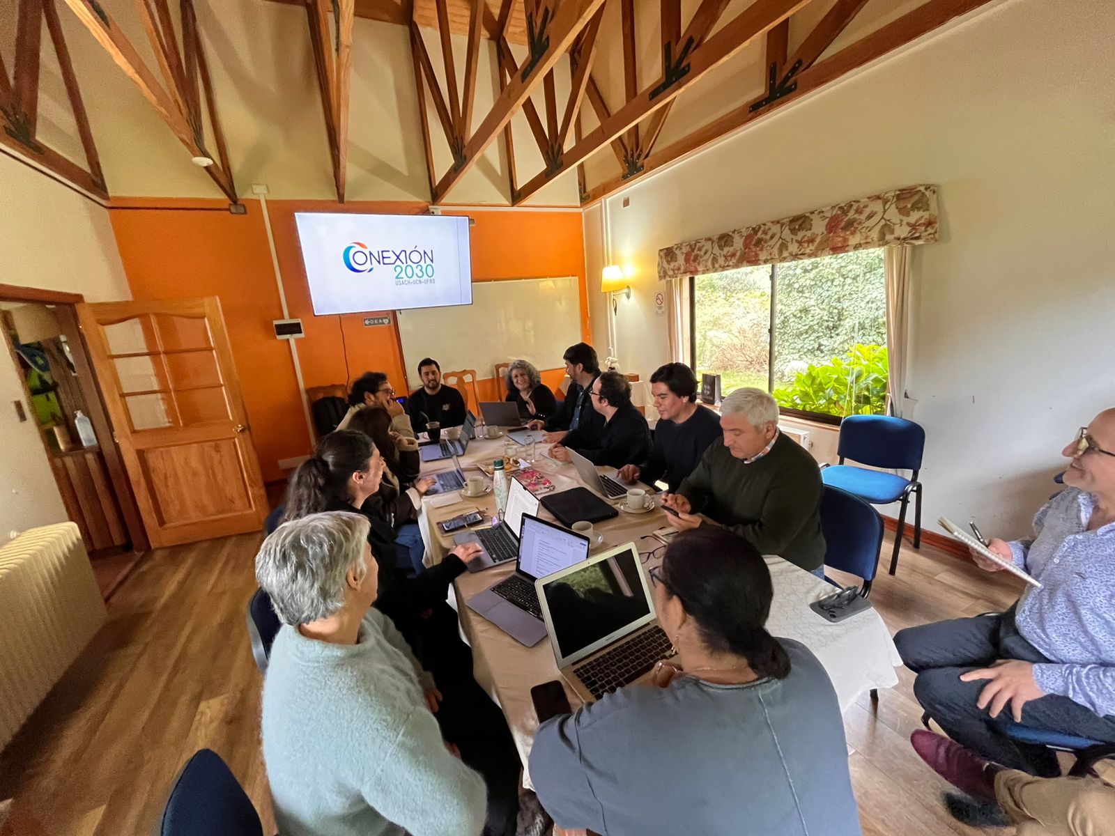 Encuentro de trabajo del consorcio Conexión 2030 USACH–UFRO–UCN en Mehuín